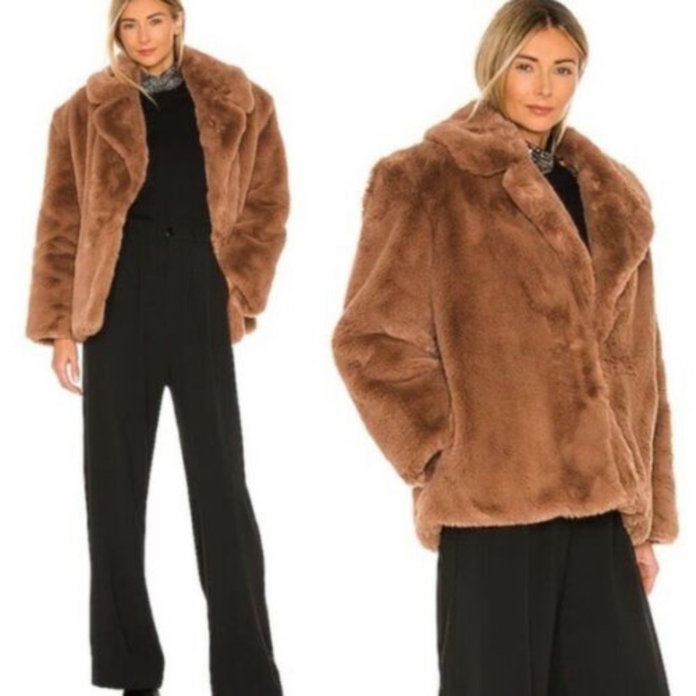 NWT Eaves Faux Fur Cash Jacket Size Small